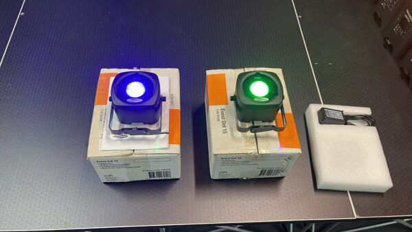 LOTTO FARI A BATTERIA SHOWTECH E BEAM-Z - immagine 11