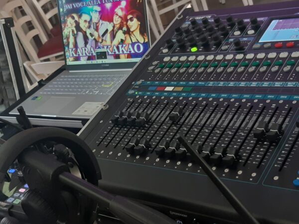 allen & heath qu16 - immagine 2