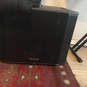 Sub pioneer dj