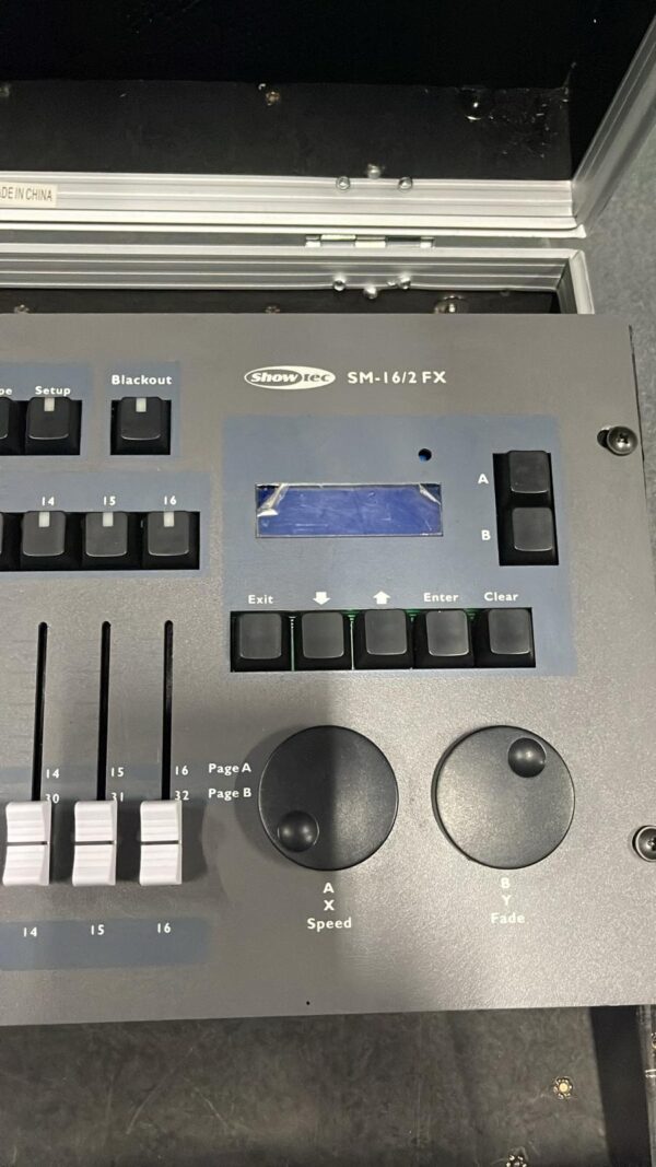 1 showtec sm16/2 fx + case - immagine 3