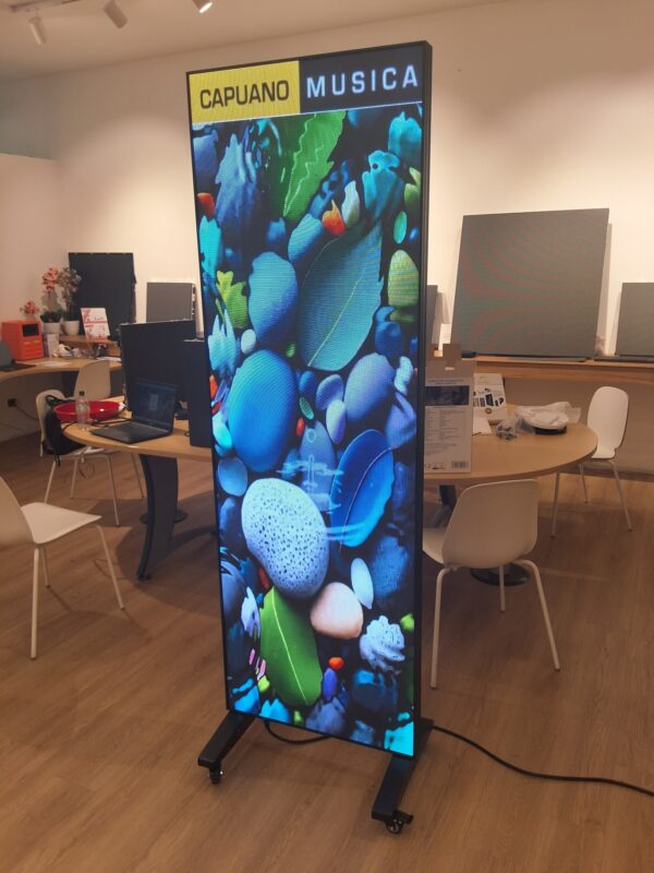 3 TOTEM LED + CASE TRIPLO - immagine 4