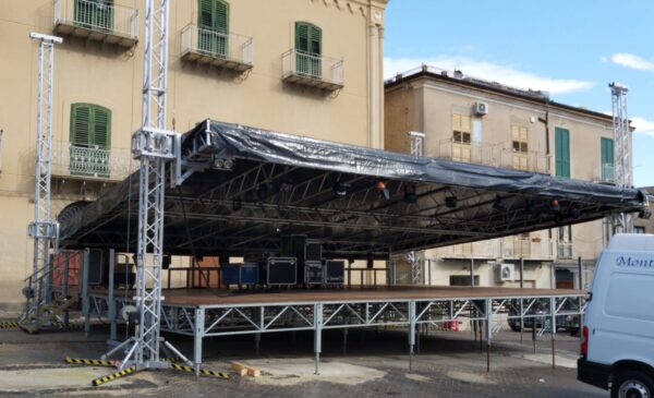 COPERTURA EUROPOINT  dimensioni: 12 x 10 m – altezza 7 m - immagine 8