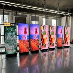 Totem led p. 2.5 indoor richiudibile xcob completo di case singolo